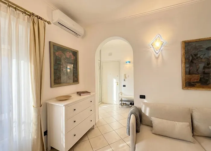 Elegant Historic - Largo Argentina * Rzym