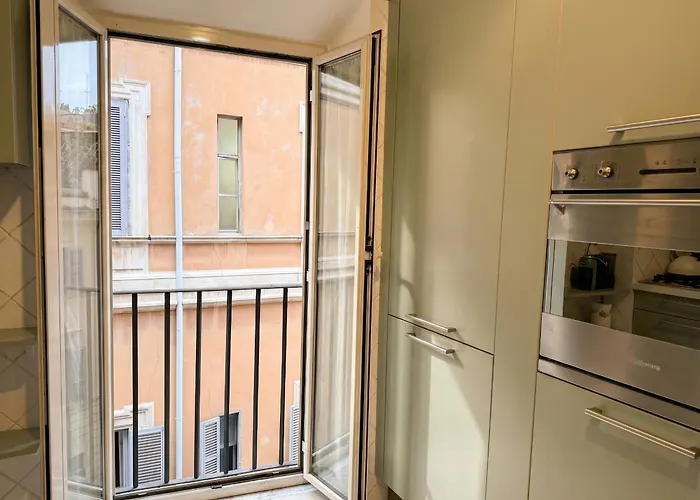 Elegant Historic - Largo Argentina Rzym